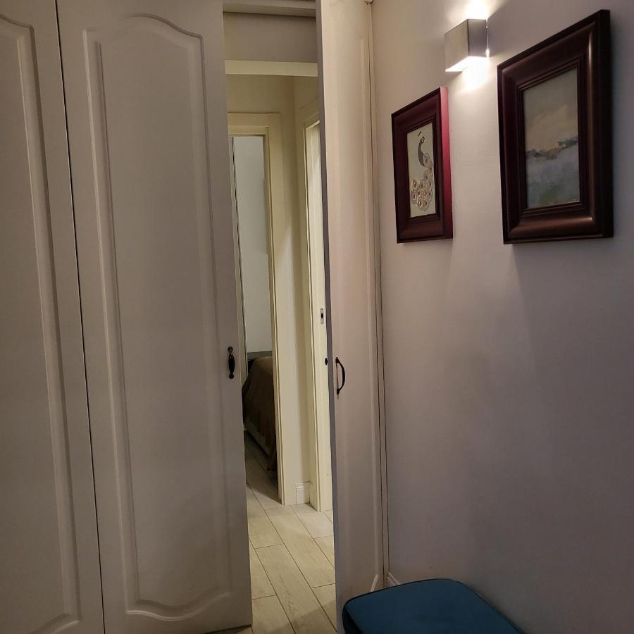 Nel Salotto Di Napoli Hotel Luaran gambar