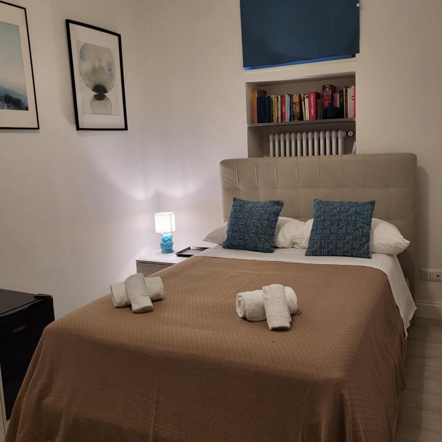 Nel Salotto Di Napoli Hotel Luaran gambar